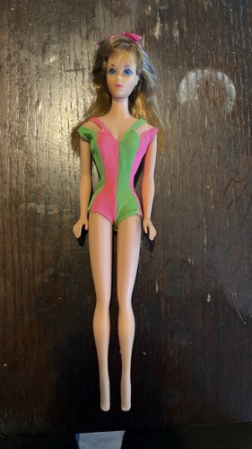 Barbie mod standard doll - barbie,